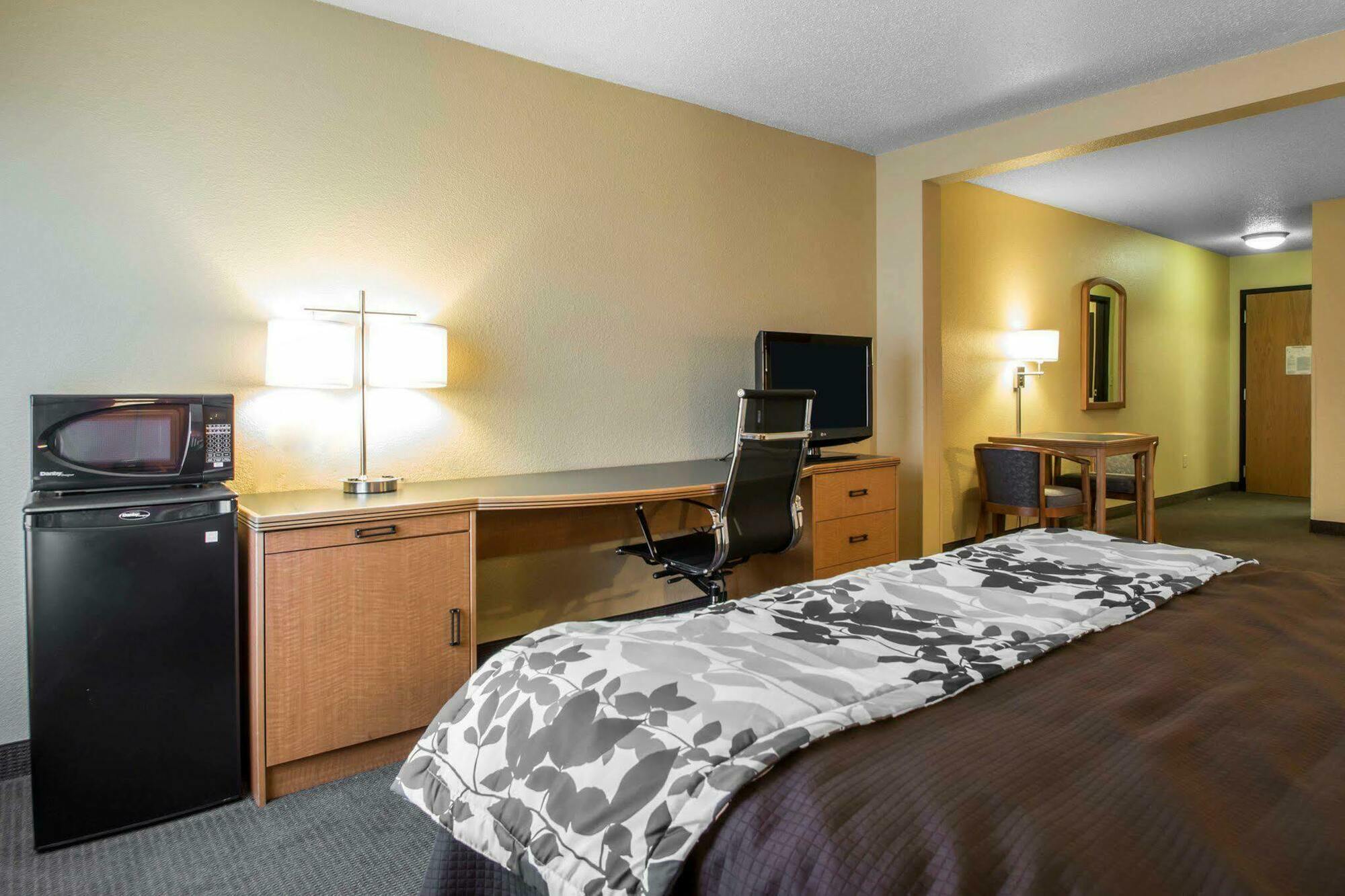 Comfort Inn & Suites Sheboygan I-43 Exterior foto